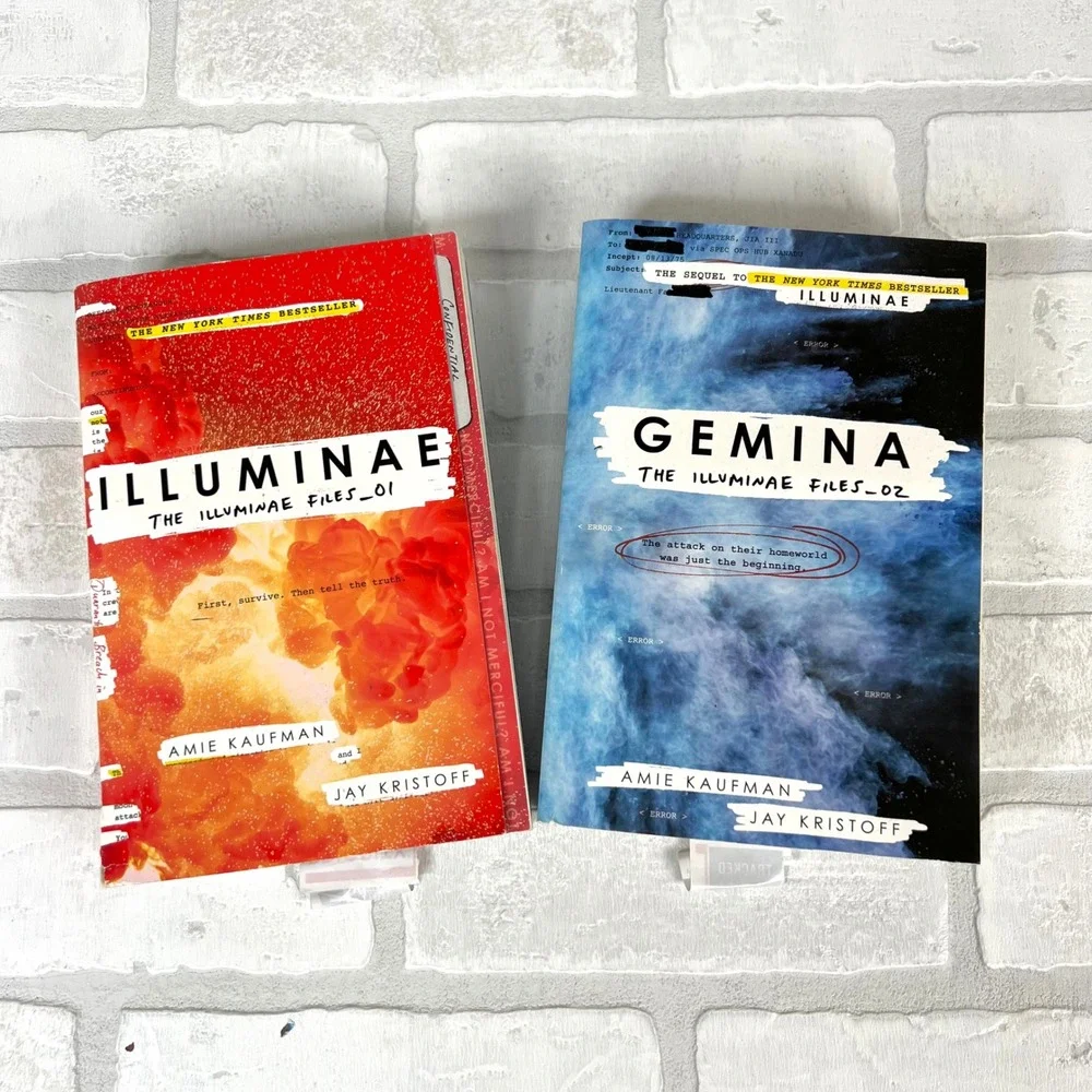 Illuminae Files 1 & 2: Illuminae and Gemina by Amie‎ Kaufman & Jay Kristoff EUC